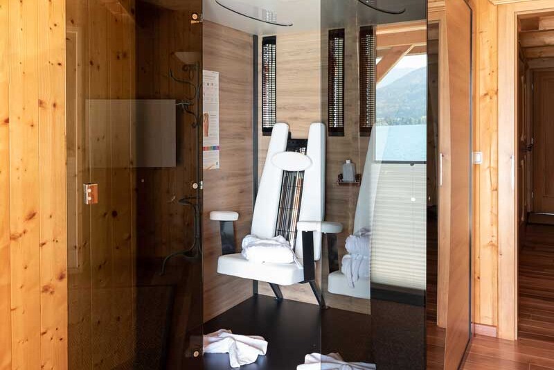 Infrarot-Kabine mit Seeblick