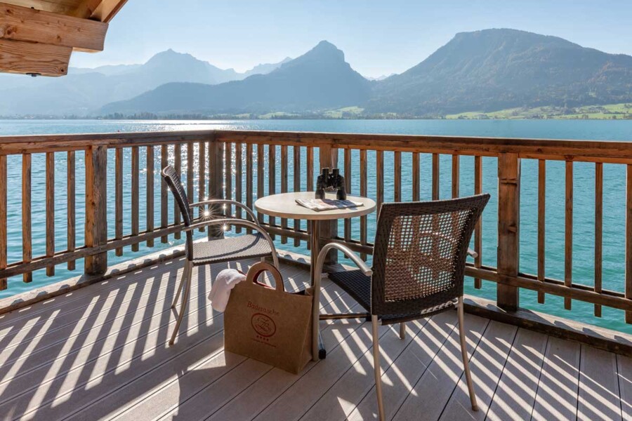 Bootshaus mit Ausblick