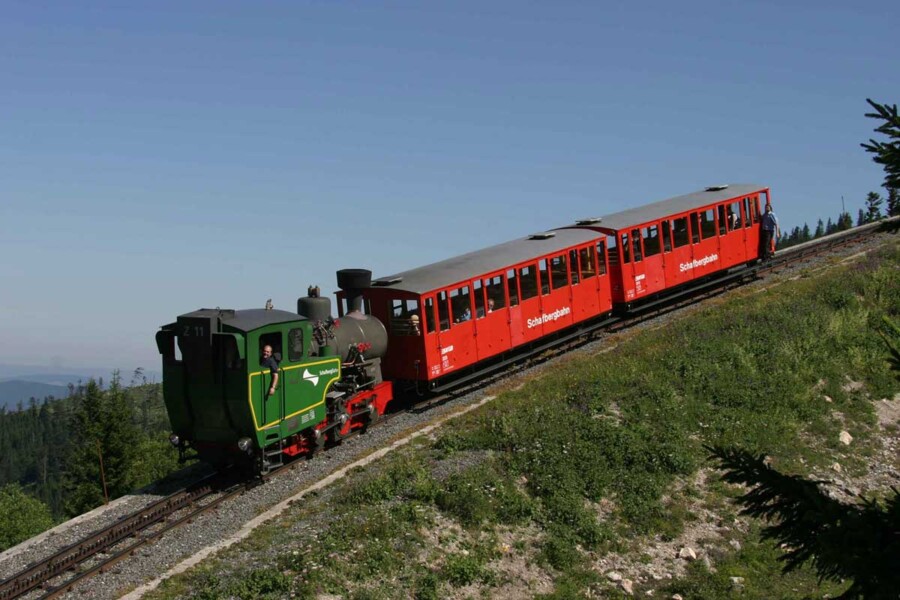 Mit der Schafbergbahn